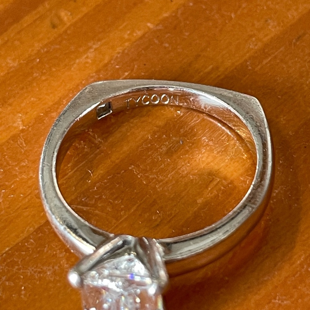 Ring - Picture 3 of 7